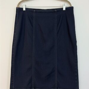 Elegant Navy Pencil Skirt